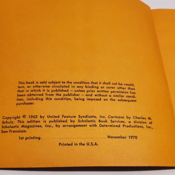 Happiness Is A Warm Puppy First Print Snoopy Paperback Book '70 Charles Schulz - Picture 11 of 13